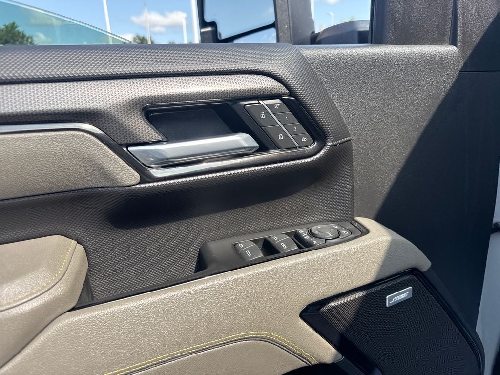 2025 Chevrolet Silverado 2500HD ZR2