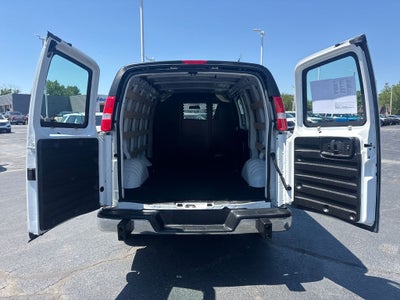 2025 Chevrolet Express 2500 Work Van Cargo