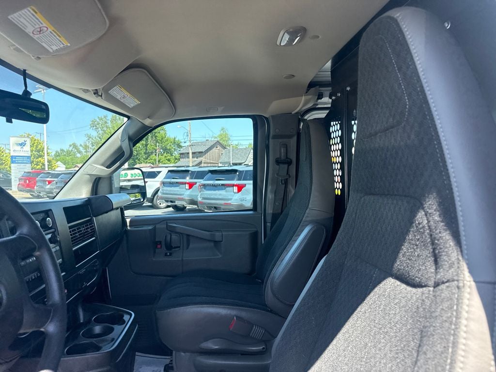 2025 Chevrolet Express 2500 Work Van Cargo