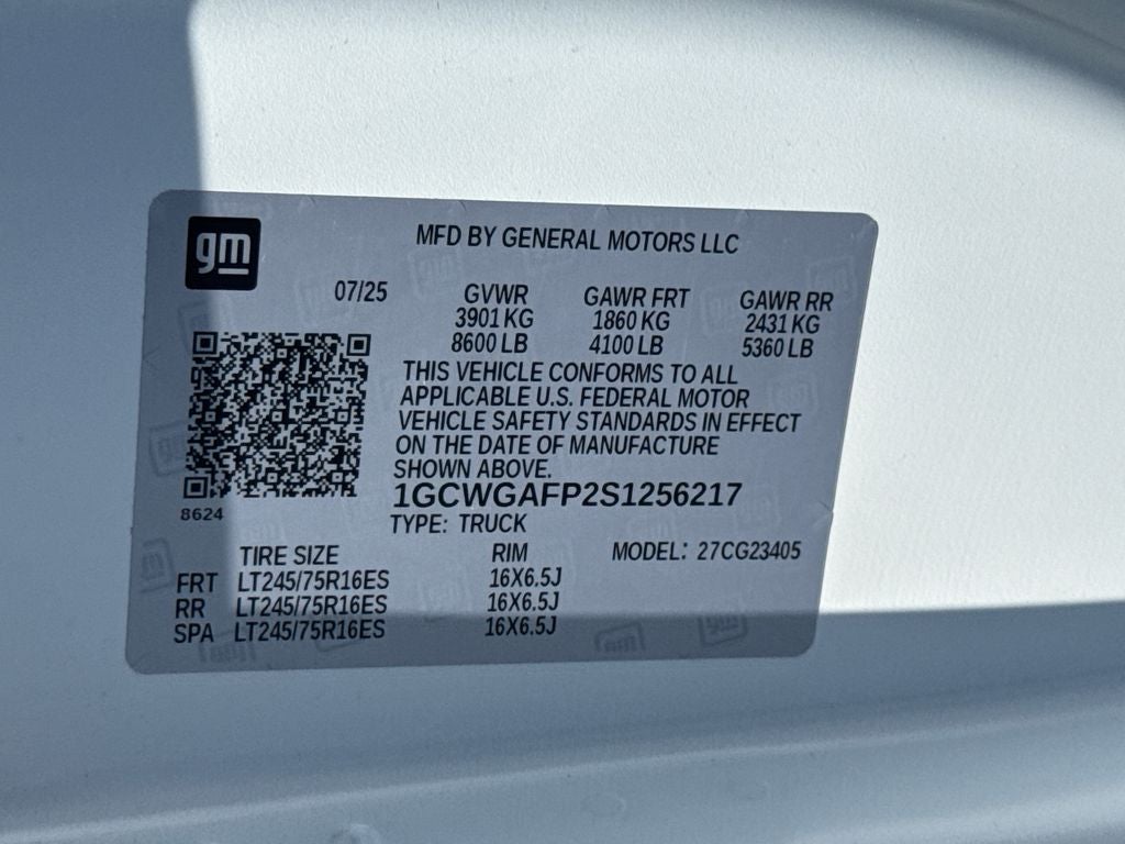 2025 Chevrolet Express 2500 Work Van Cargo