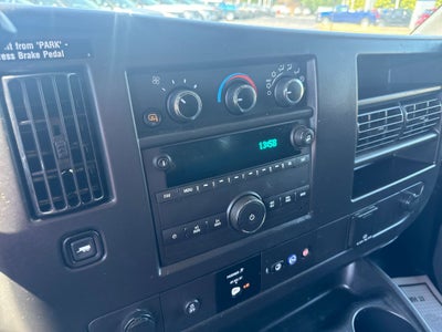 2025 Chevrolet Express 2500 Work Van Cargo