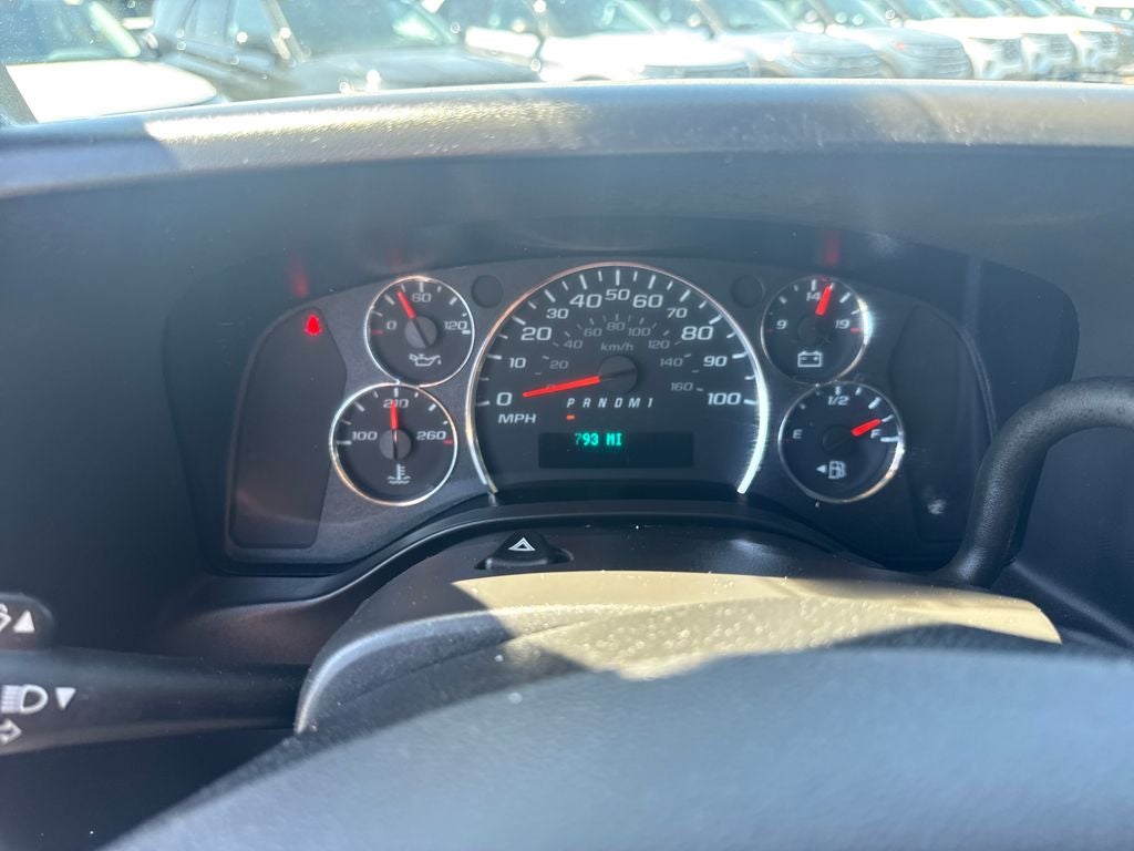 2025 Chevrolet Express 2500 Work Van Cargo