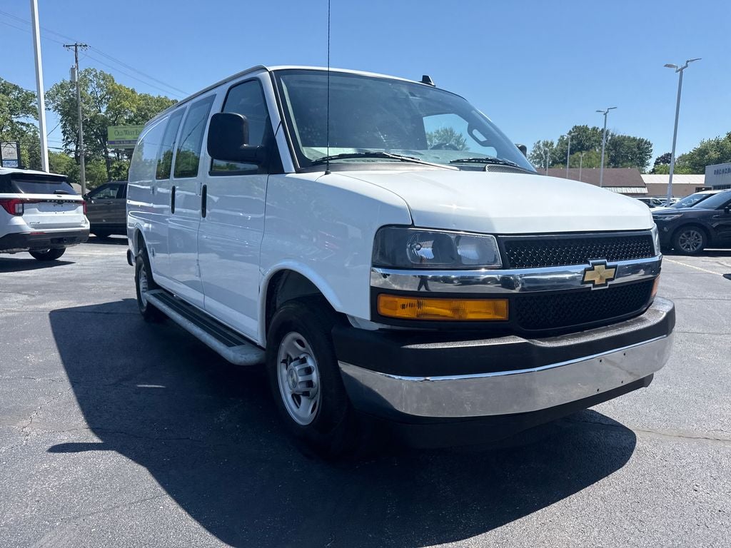 2025 Chevrolet Express 2500 Work Van Cargo