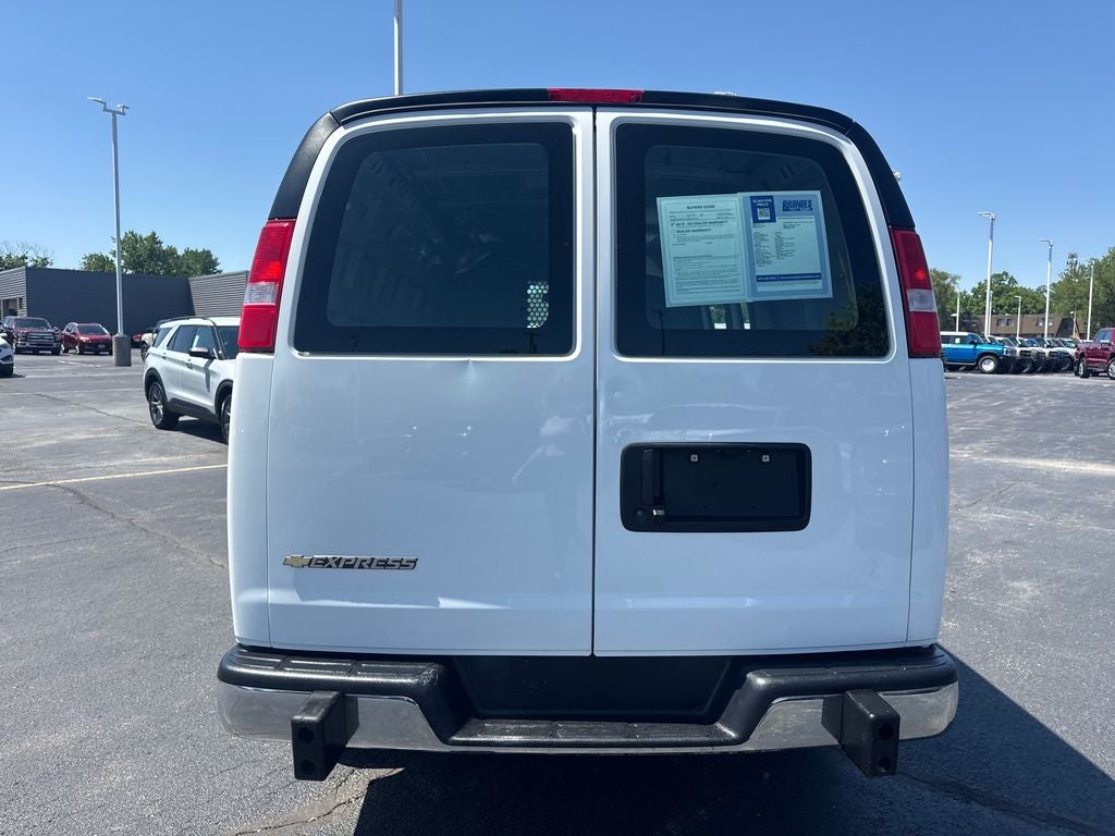 2025 Chevrolet Express 2500 Work Van Cargo