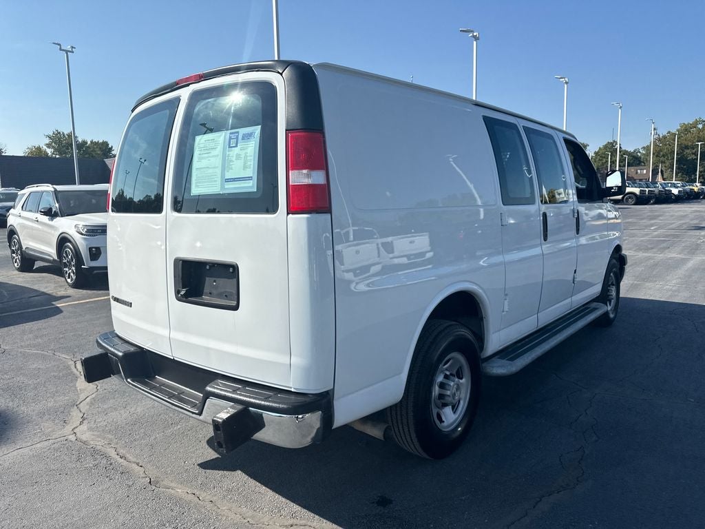 2023 Chevrolet Express 2500 Work Van Cargo