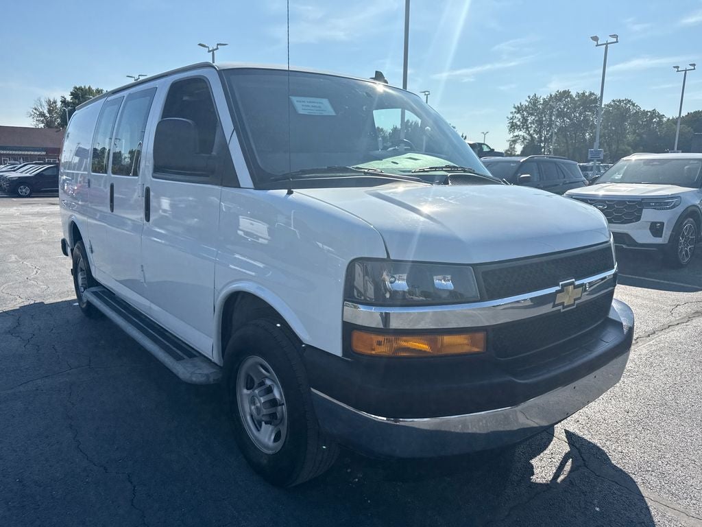 2023 Chevrolet Express 2500 Work Van Cargo
