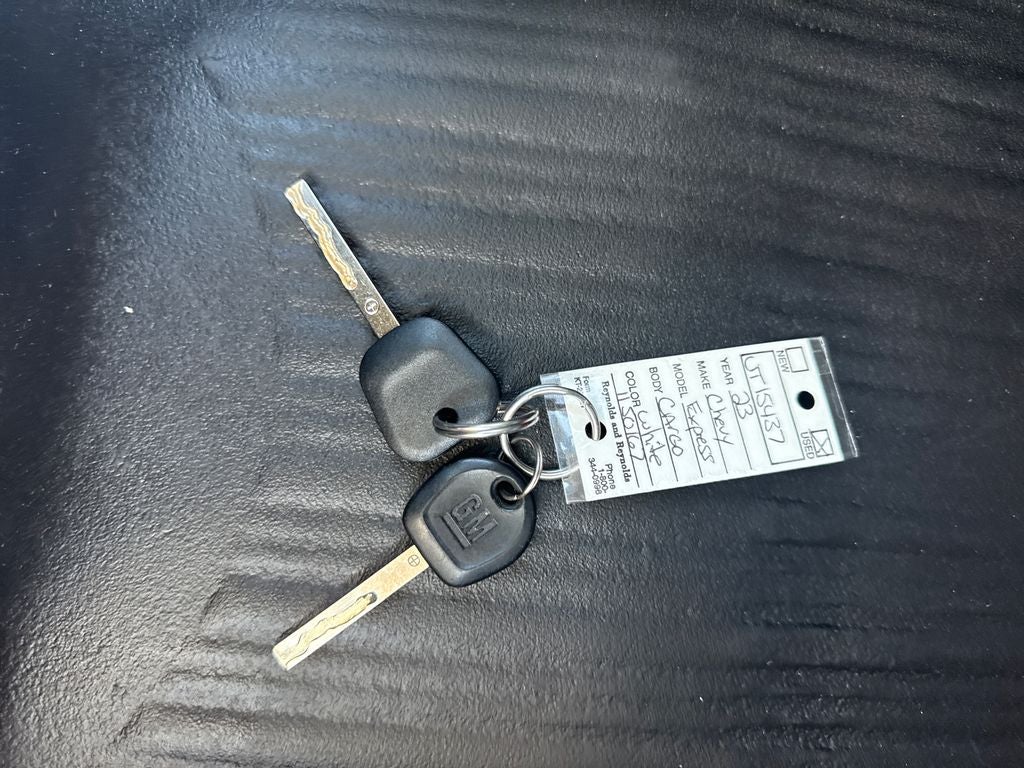 2023 Chevrolet Express 2500 Work Van Cargo