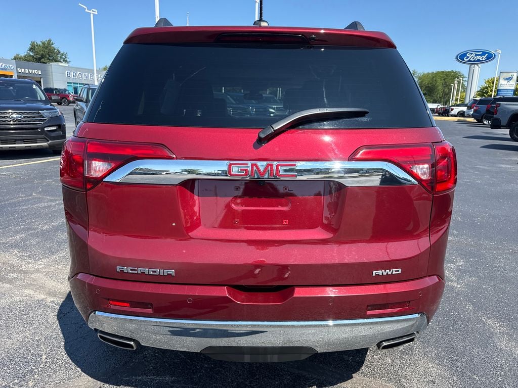 2017 GMC Acadia Denali