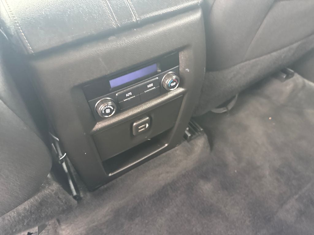2018 Chevrolet Traverse LT Cloth w/1LT