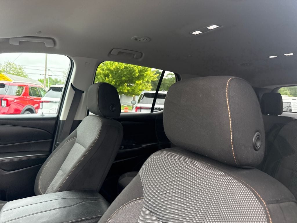 2018 Chevrolet Traverse LT Cloth w/1LT