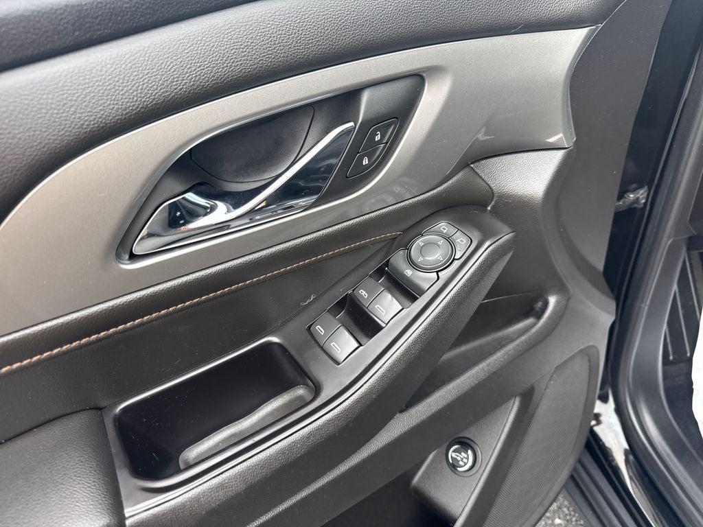 2018 Chevrolet Traverse LT Cloth w/1LT