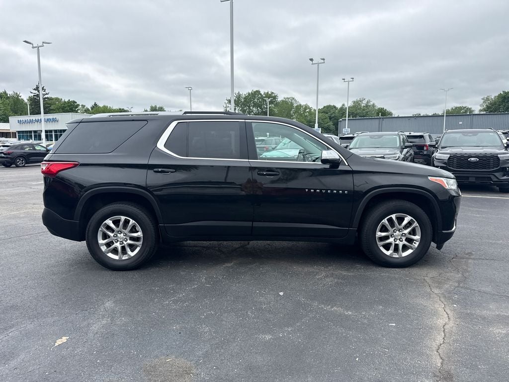 2018 Chevrolet Traverse LT Cloth w/1LT