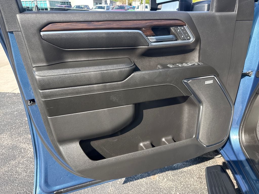 2024 GMC Sierra 2500HD SLT