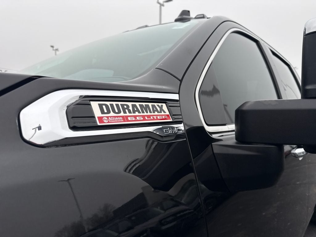 2023 GMC Sierra 2500HD Denali