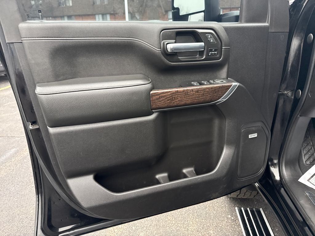 2023 GMC Sierra 2500HD Denali