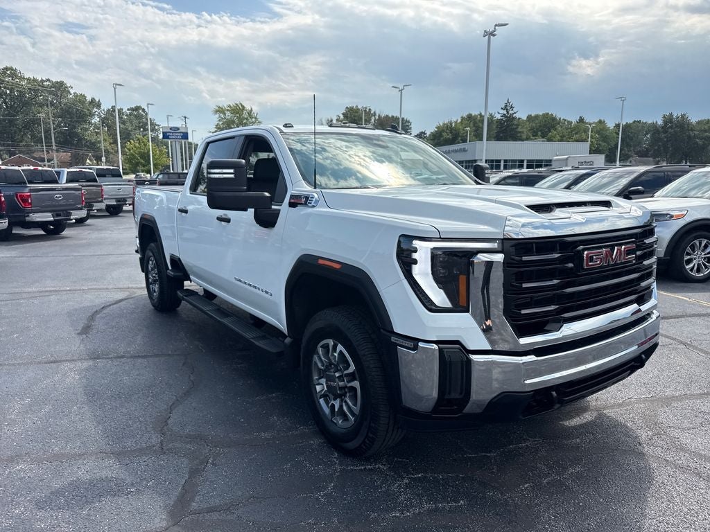2025 GMC Sierra 3500HD Pro