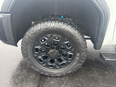 2025 GMC Sierra 2500HD AT4X