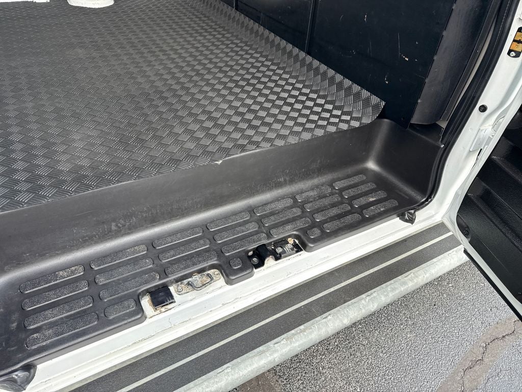 2023 GMC Savana 2500 Work Van