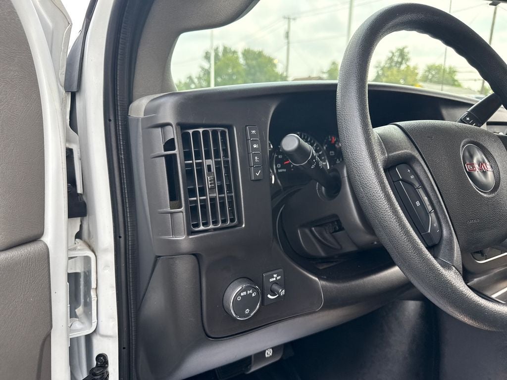 2023 GMC Savana 2500 Work Van