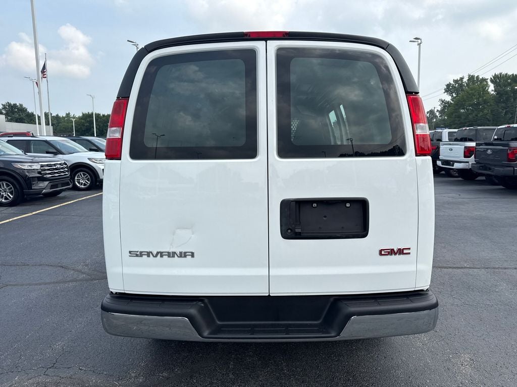 2023 GMC Savana 2500 Work Van