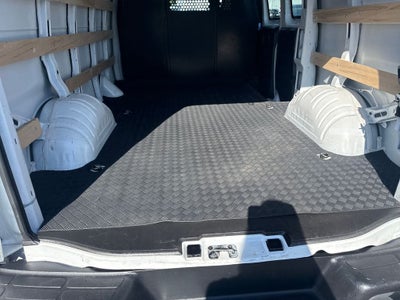 2025 GMC Savana 2500 Work Van