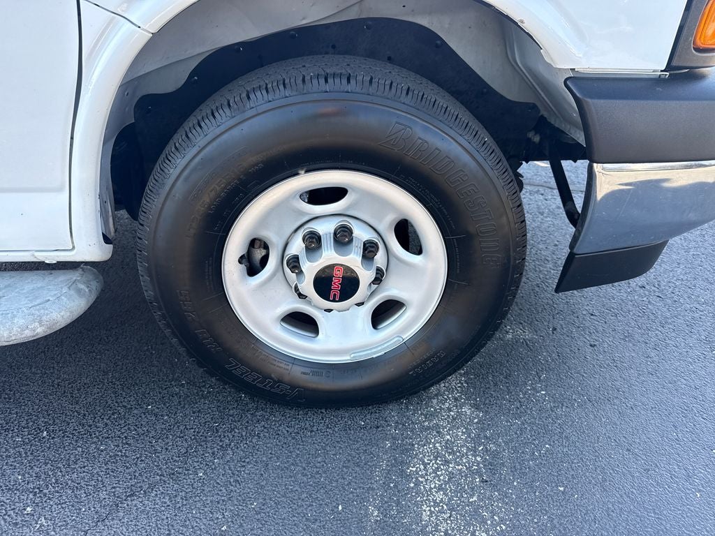 2025 GMC Savana 2500 Work Van