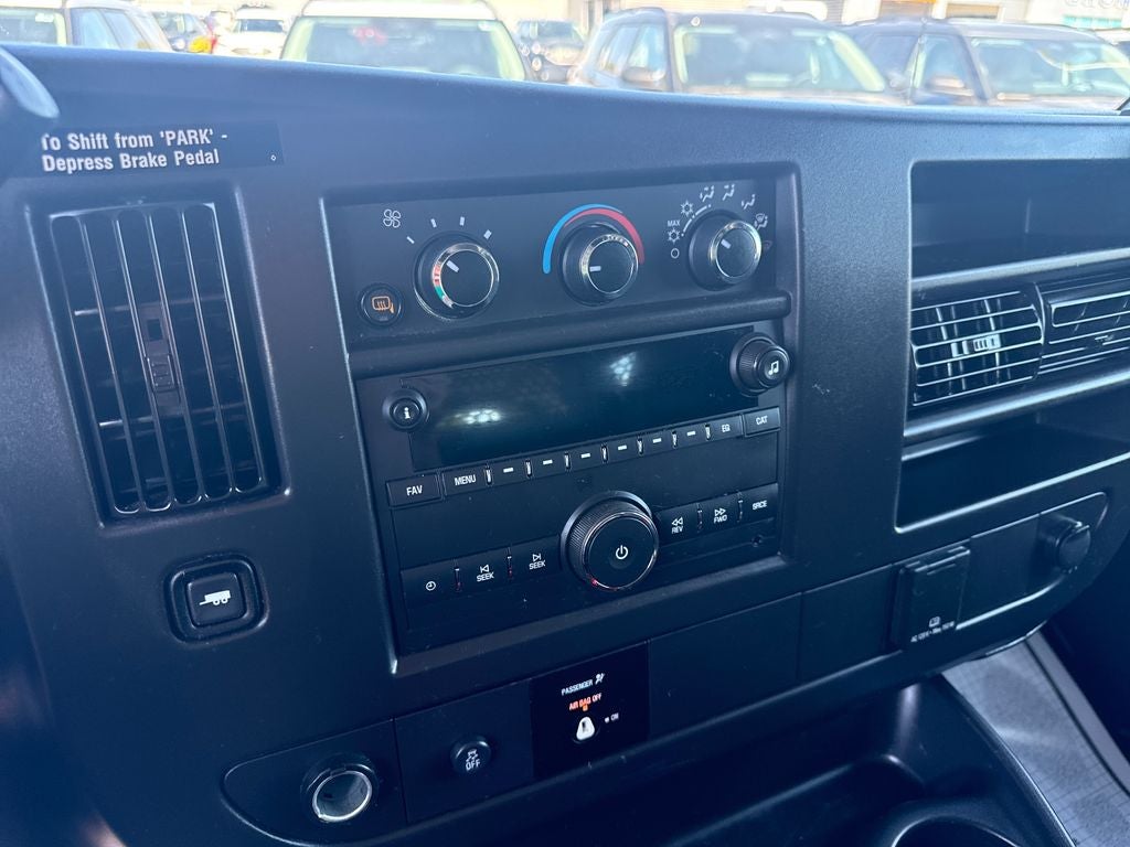 2025 GMC Savana 2500 Work Van
