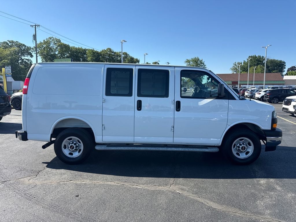 2025 GMC Savana 2500 Work Van