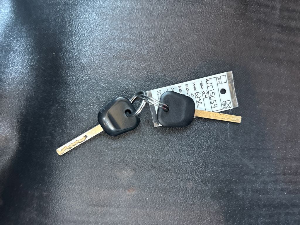 2024 GMC Savana 2500 Work Van