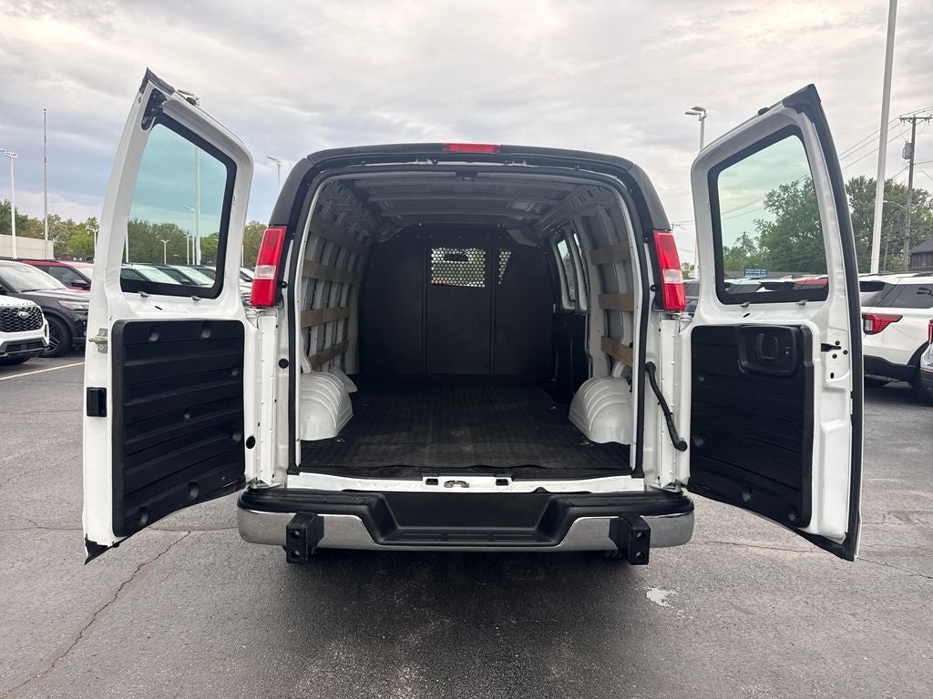 2024 GMC Savana 2500 Work Van