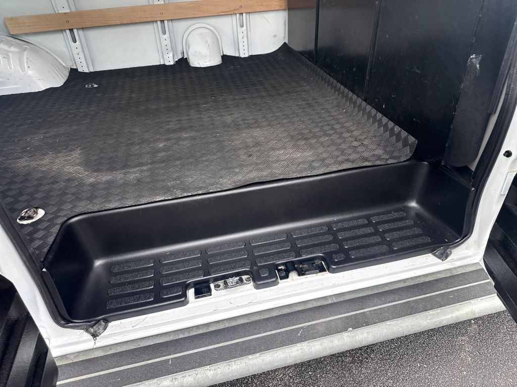 2024 GMC Savana 2500 Work Van