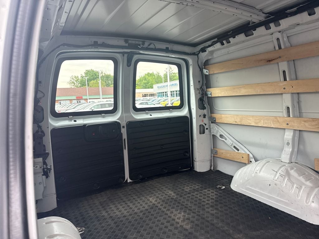 2024 GMC Savana 2500 Work Van