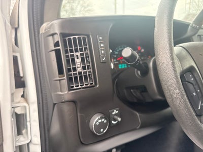 2024 GMC Savana 2500 Work Van