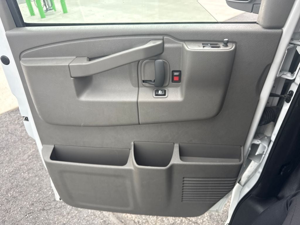 2024 GMC Savana 2500 Work Van