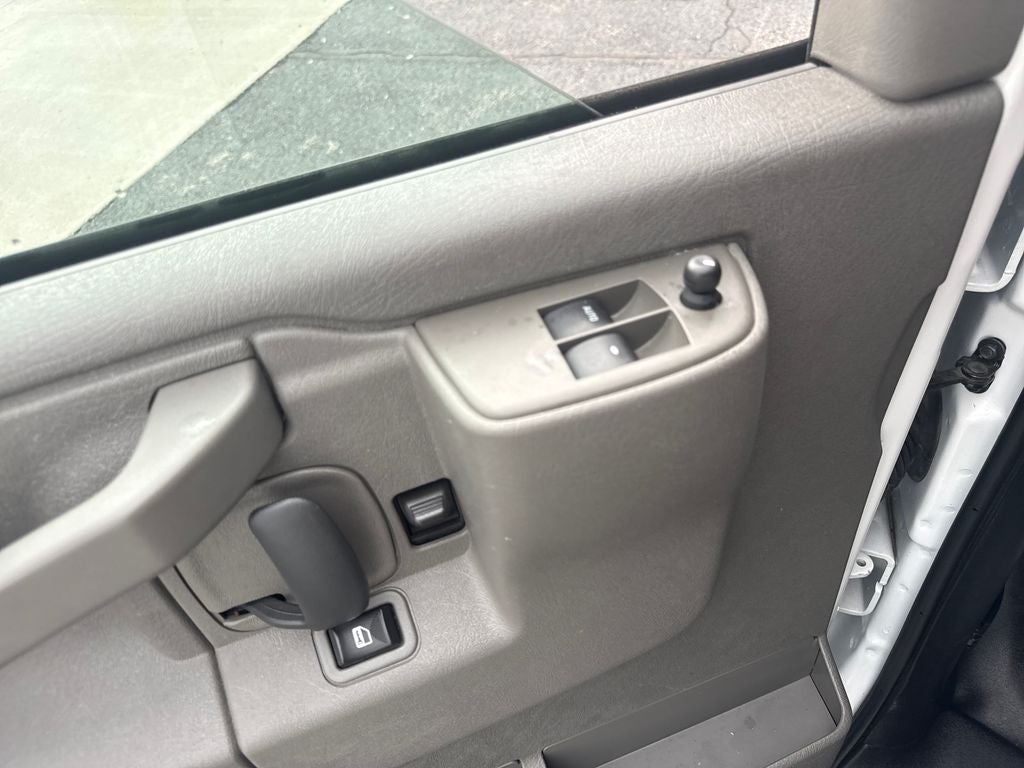 2024 GMC Savana 2500 Work Van