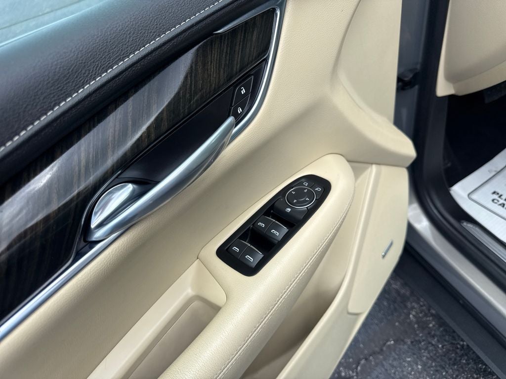 2018 Cadillac XT5 Base