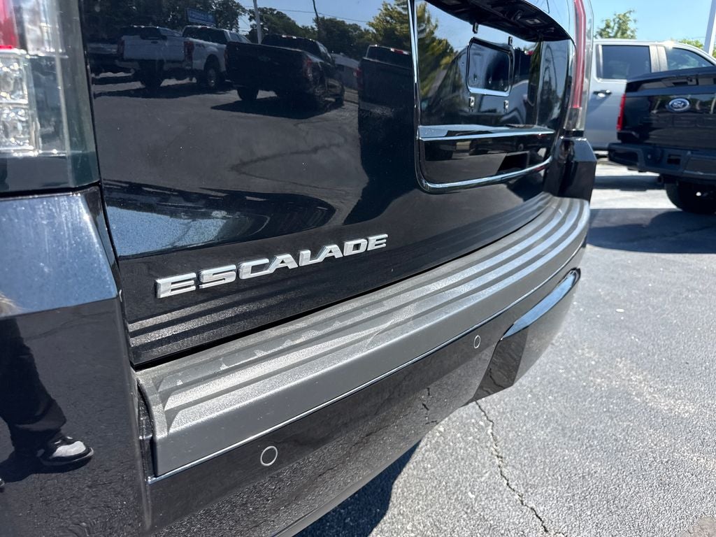 2016 Cadillac Escalade ESV Platinum Edition