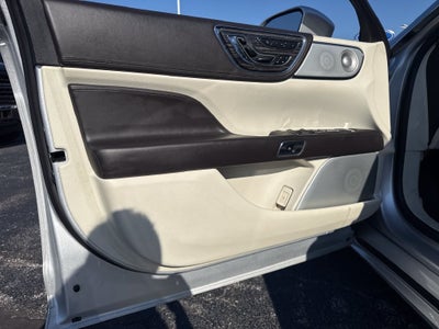 2017 Lincoln Continental Black Label