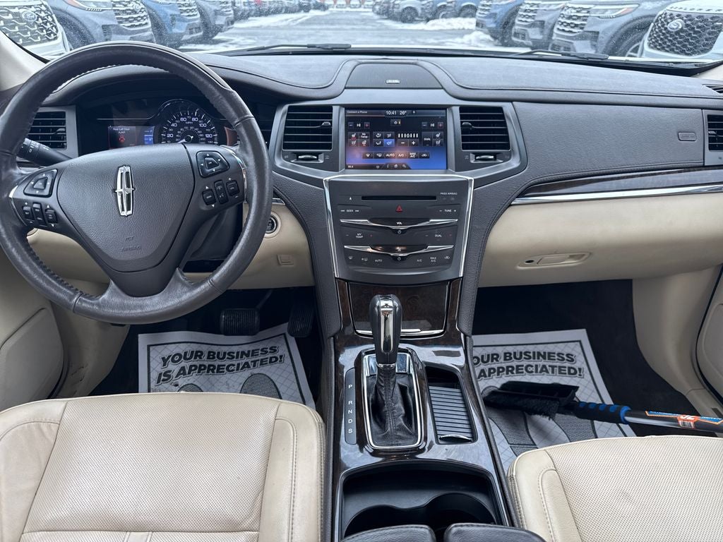 2014 Lincoln MKS Base