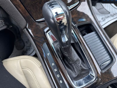 2014 Lincoln MKS Base