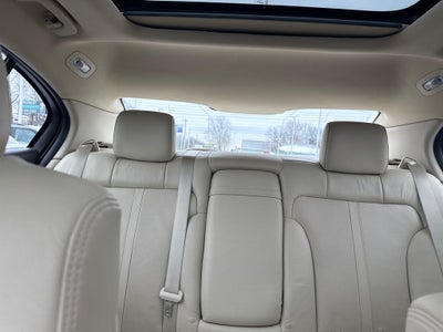 2014 Lincoln MKS Base