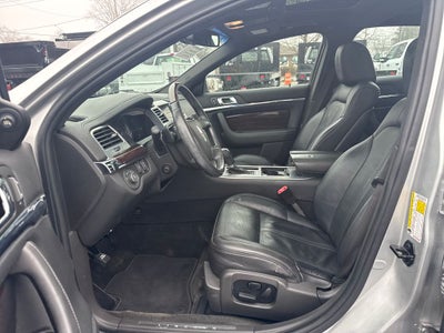 2011 Lincoln MKS Base