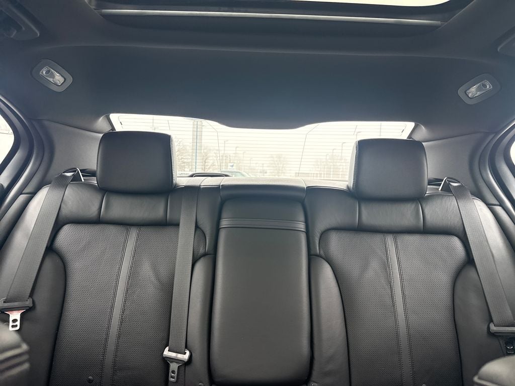 2011 Lincoln MKS Base