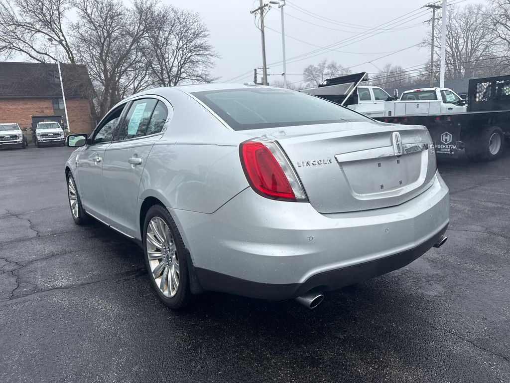 2011 Lincoln MKS Base