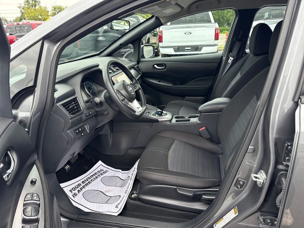 2023 Nissan Leaf S