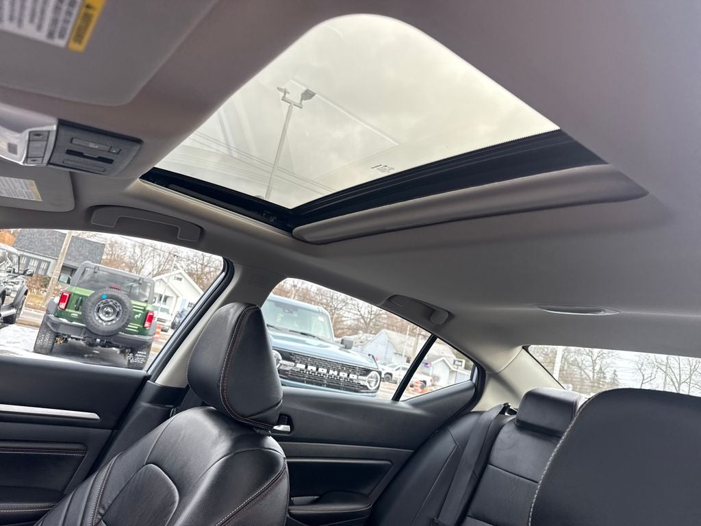 2023 Nissan Altima 2.5 SR