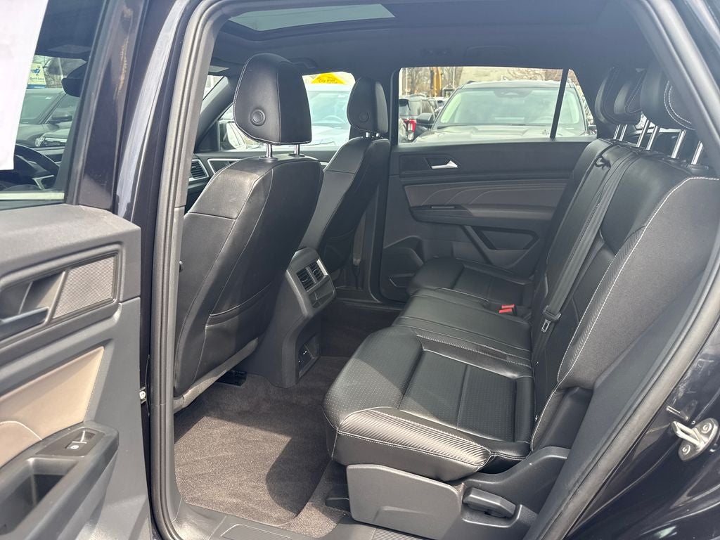 2021 Volkswagen Atlas Cross Sport 3.6L V6 SE w/Technology R-Line