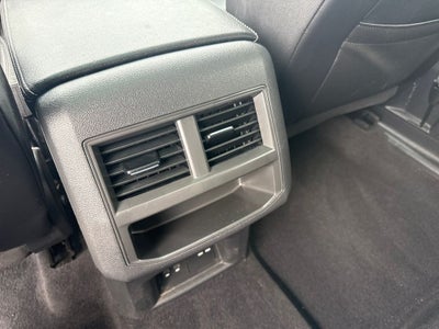 2021 Volkswagen Atlas Cross Sport 3.6L V6 SE w/Technology R-Line