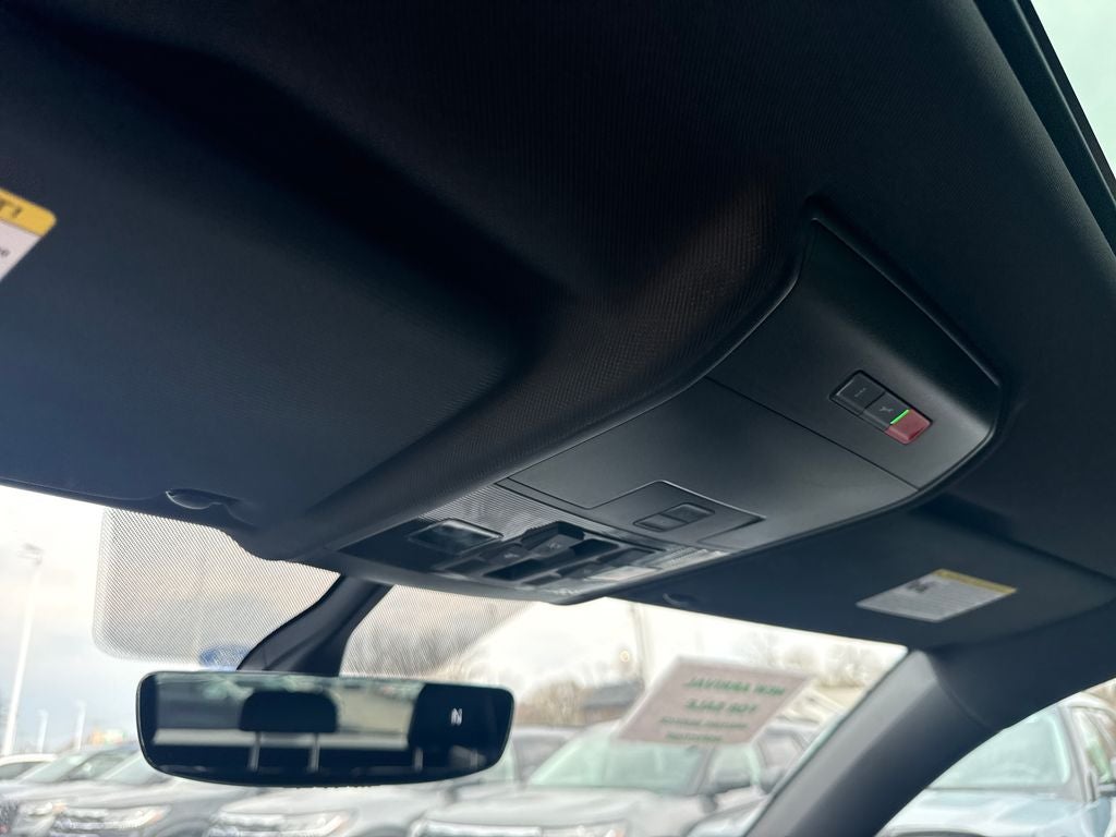 2021 Volkswagen Atlas Cross Sport 3.6L V6 SE w/Technology R-Line