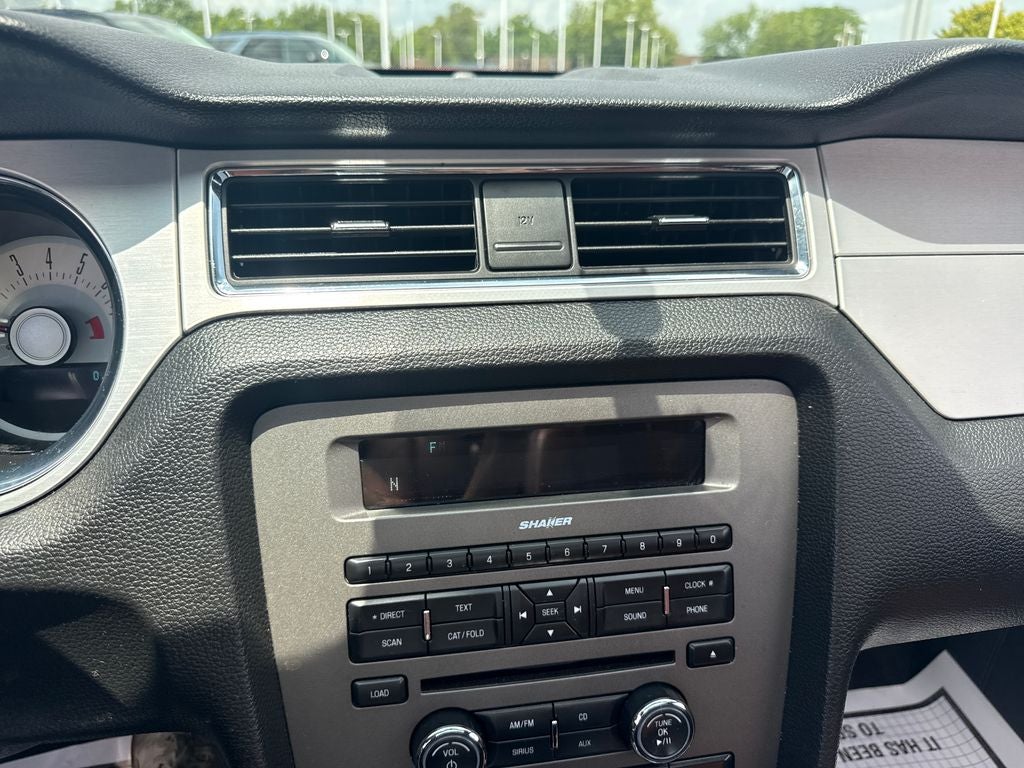 2012 Ford Mustang V6 Premium